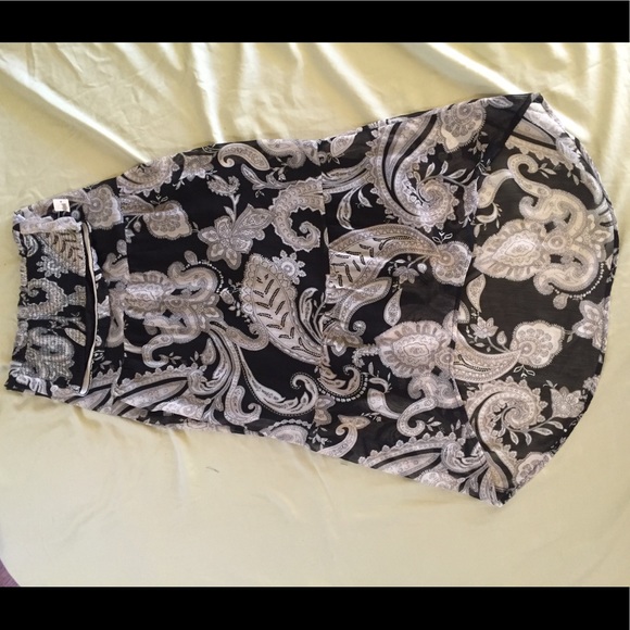 Old Navy lady/ junior maxi dress - Picture 6 of 8